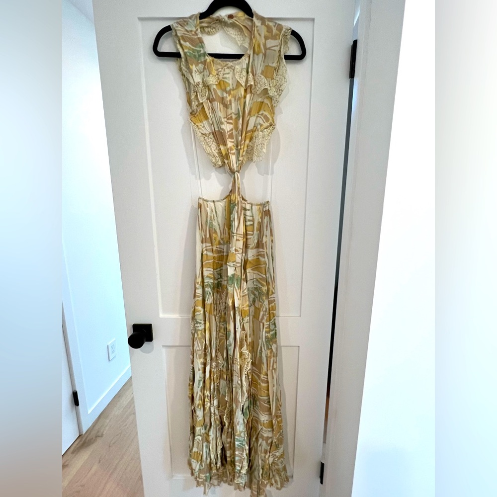 Free People Boho Gorgeous Maxi Dress size small/petite